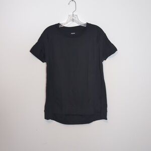 Sonoma Black Short Sleeve Shirt With Side Hem Slits